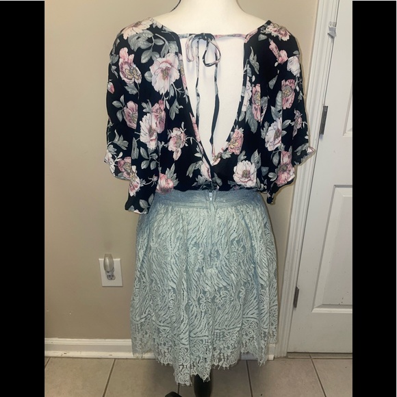 From Office to Night Out. From ‘Fessionsal to Fun.. - Picture 3 of 3